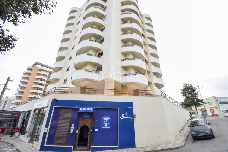 Negócio para Venda em Póvoa de Santa Iria e Forte da Casa Foto 18