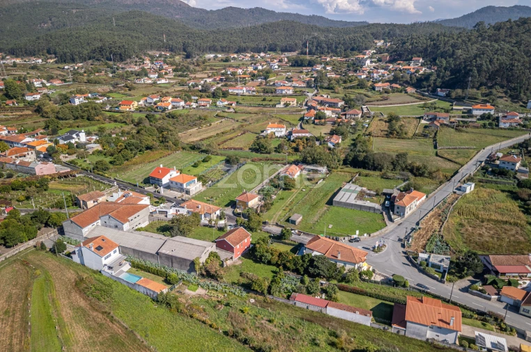 Terreno para Venda em Perre Foto 11