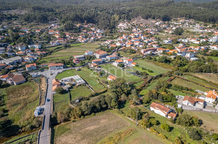 Terreno para Venda em Perre Foto 12