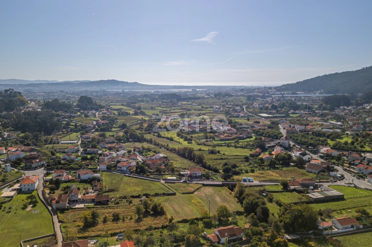 Terreno para Venda em Perre Foto 15