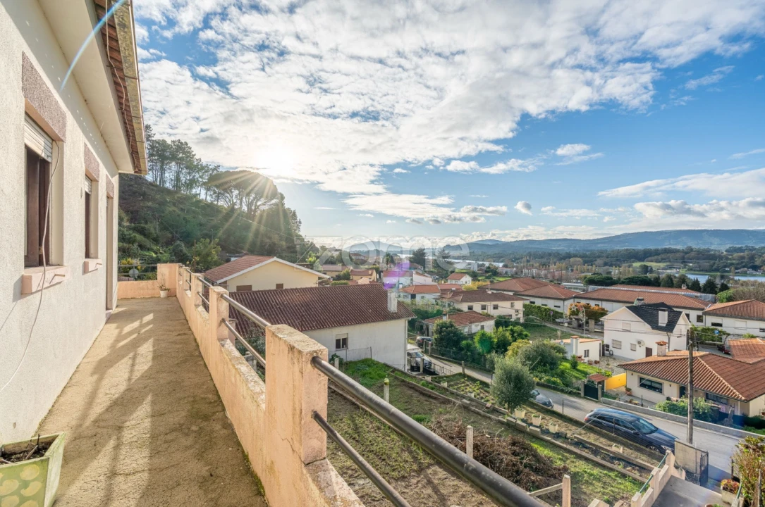 Moradia T3 para Venda em Vila Nova de Cerveira e Lovelhe Foto 20