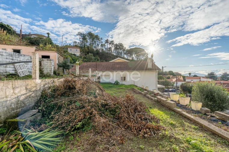 Moradia T3 para Venda em Vila Nova de Cerveira e Lovelhe Foto 36