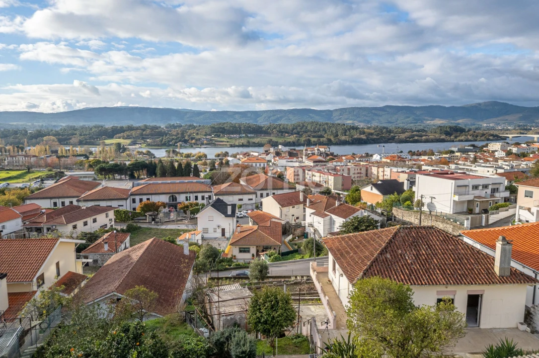 Moradia T3 para Venda em Vila Nova de Cerveira e Lovelhe Foto 42