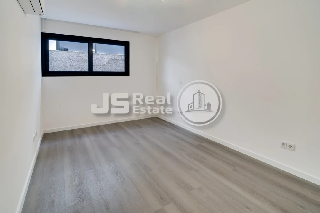 Moradia T3 para Venda em Santo Antonio Foto 31