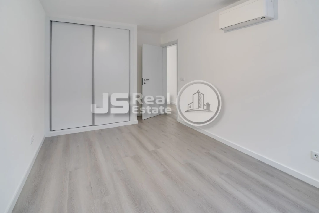 Moradia T3 para Venda em Santo Antonio Foto 32