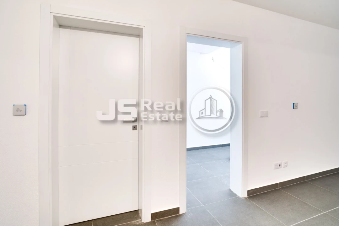 Moradia T3 para Venda em Santo Antonio Foto 36