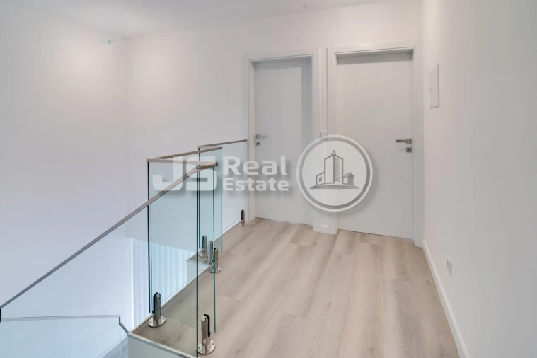 Moradia T3 para Venda em Santo Antonio Foto 20