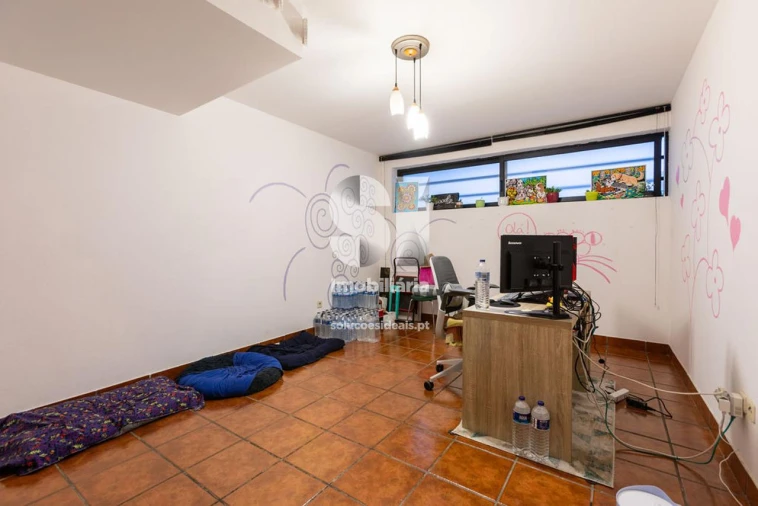 Moradia T3 para Venda em Folgosa Foto 33