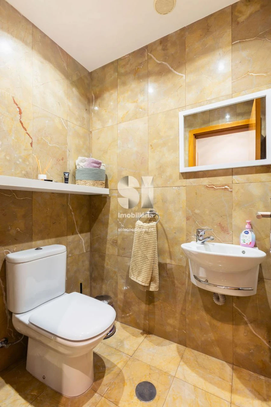 Moradia T3 para Venda em Folgosa Foto 21