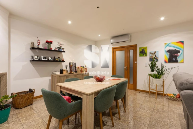 Moradia T3 para Venda em Folgosa Foto 16