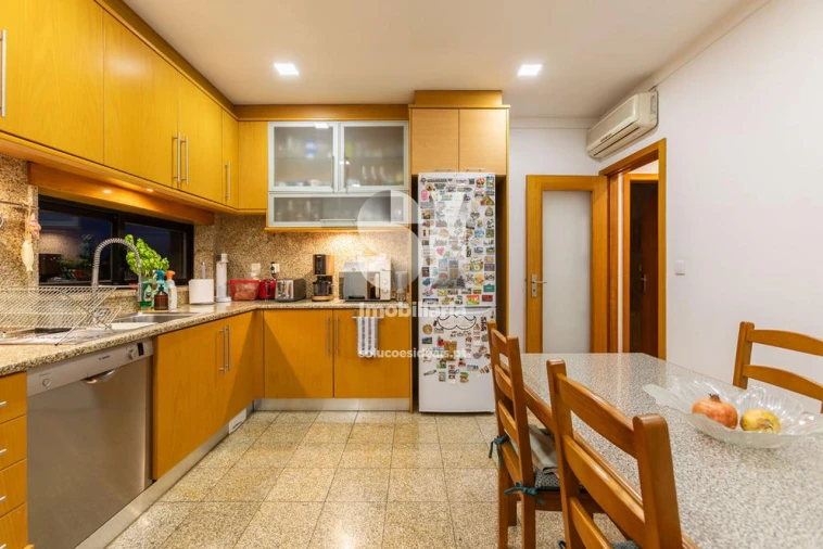 Moradia T3 para Venda em Folgosa