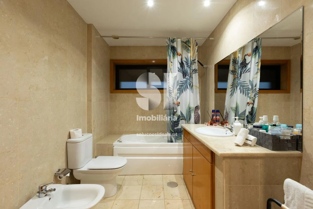 Moradia T3 para Venda em Folgosa Foto 20