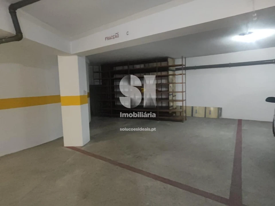 Garagem para Venda em Vila Marim Foto 2