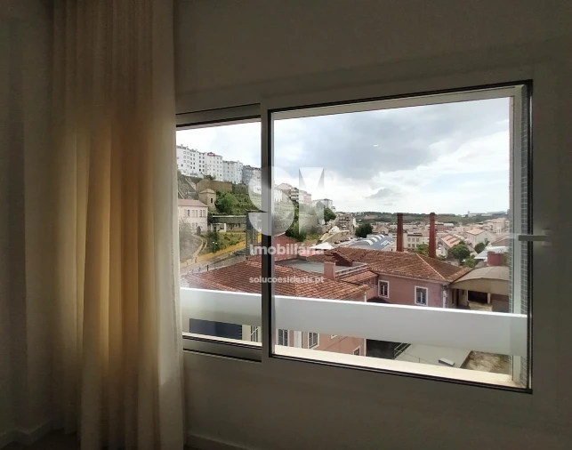 Apartamento T1 para Venda em Sé Nova, Santa Cruz, Almedina e São Bartolomeu Foto 10