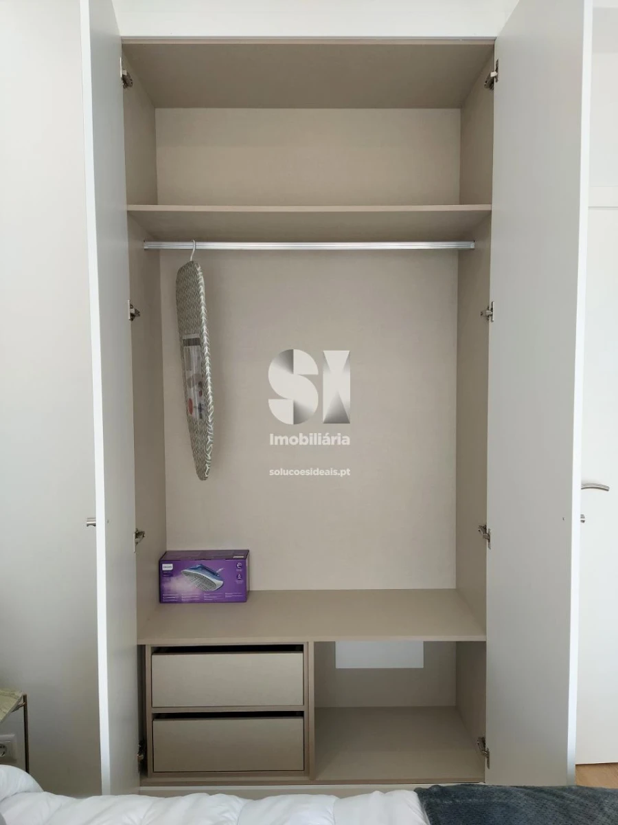 Apartamento T1 para Venda em Sé Nova, Santa Cruz, Almedina e São Bartolomeu Foto 7