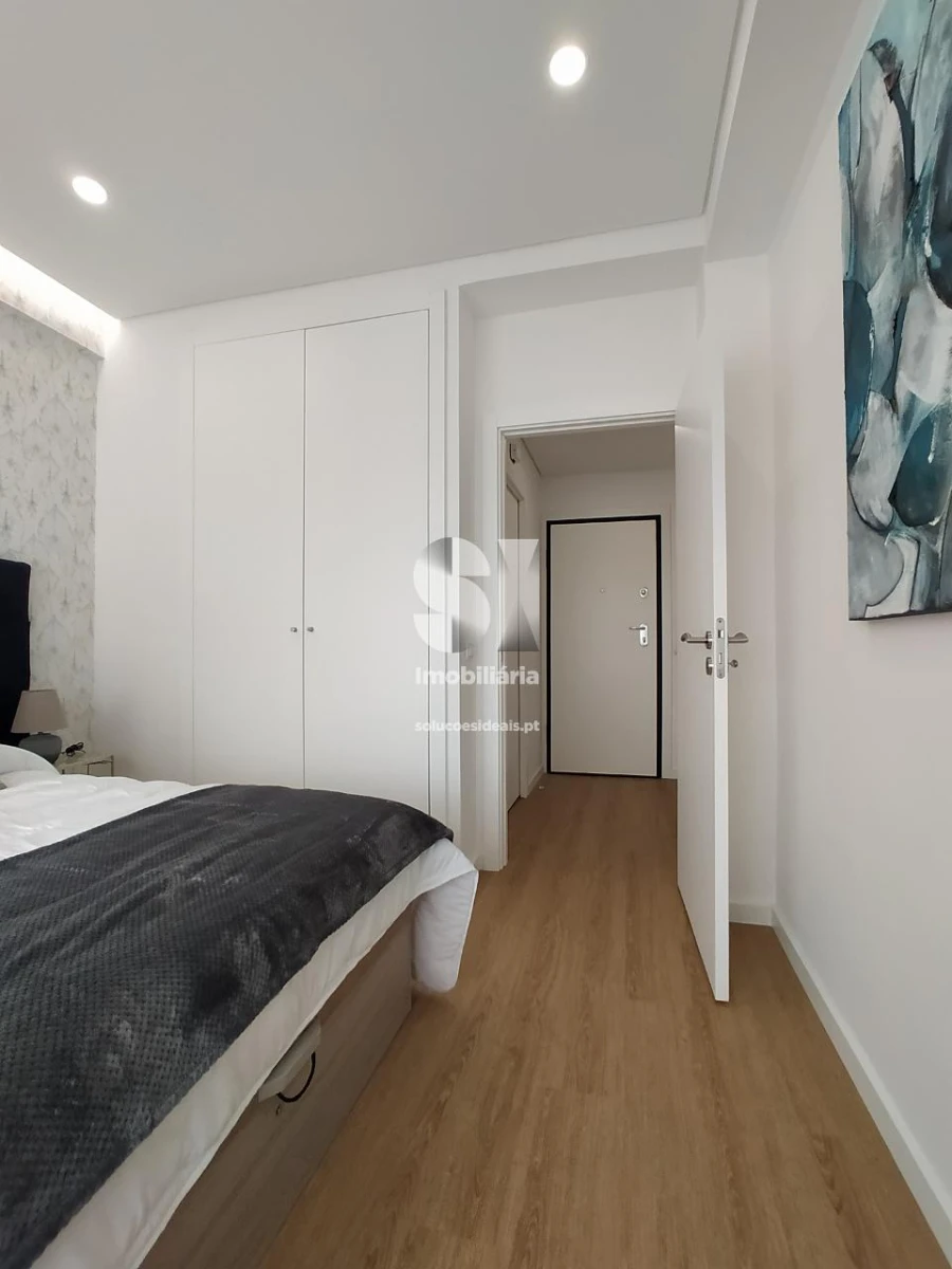 Apartamento T1 para Venda em Sé Nova, Santa Cruz, Almedina e São Bartolomeu Foto 6