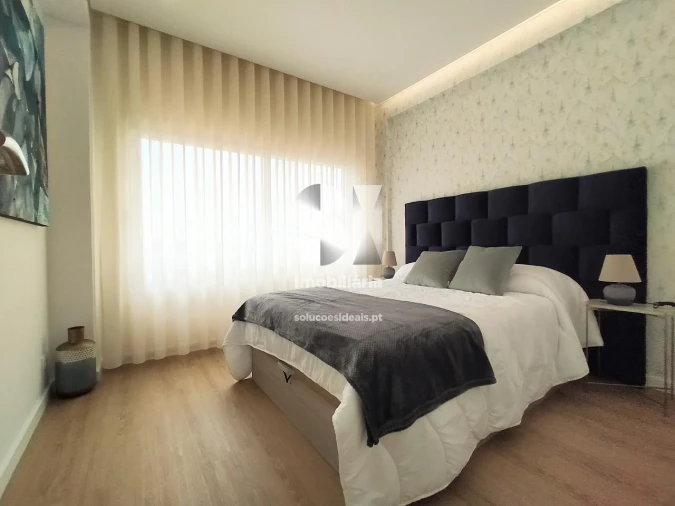 Apartamento T1 para Venda em Sé Nova, Santa Cruz, Almedina e São Bartolomeu Foto 4