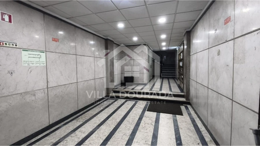 Escritório para Arrendamento em Cedofeita, Santo Ildefonso, Sé, Miragaia, São Nicolau e Vitória Foto 12