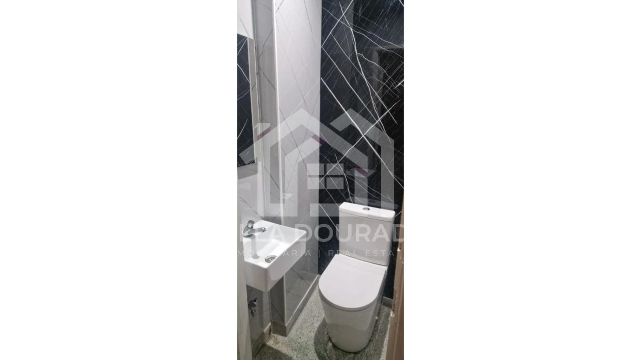 Escritório para Venda em Cedofeita, Santo Ildefonso, Sé, Miragaia, São Nicolau e Vitória Foto 15