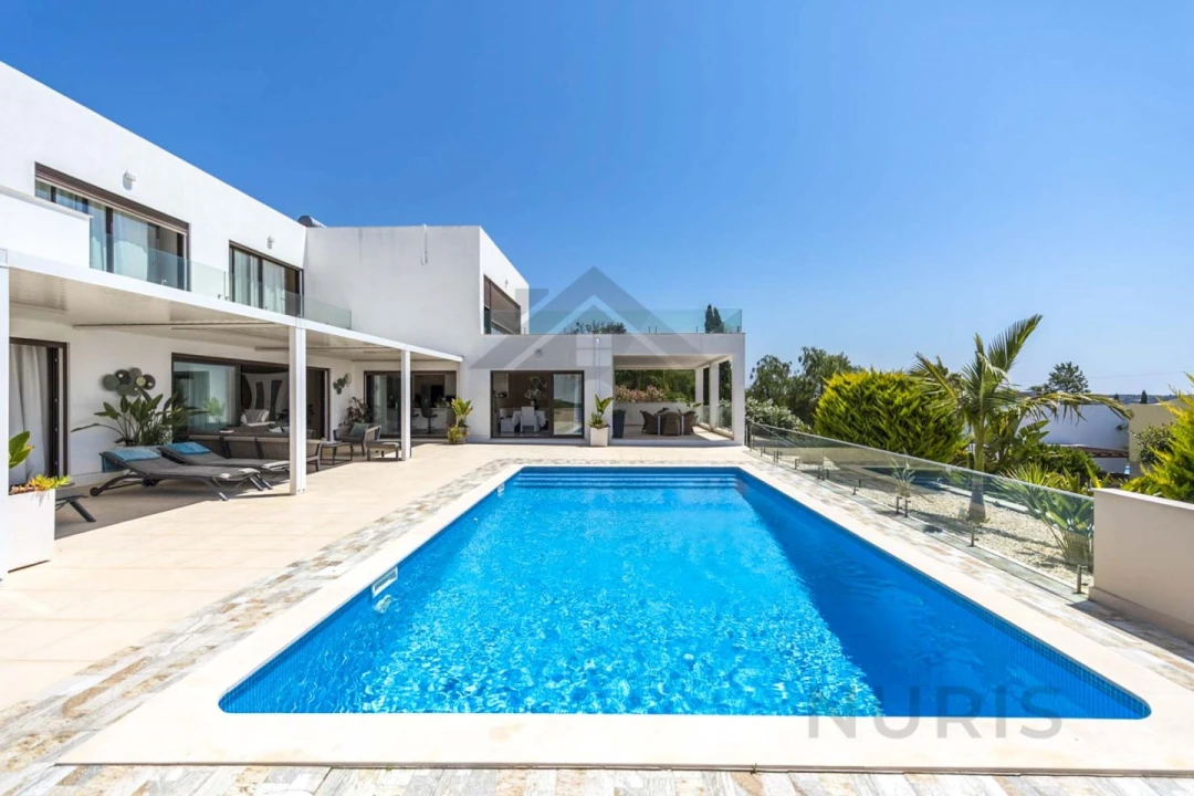 Moradia T4 para Venda em Mexilhoeira Grande Foto 82