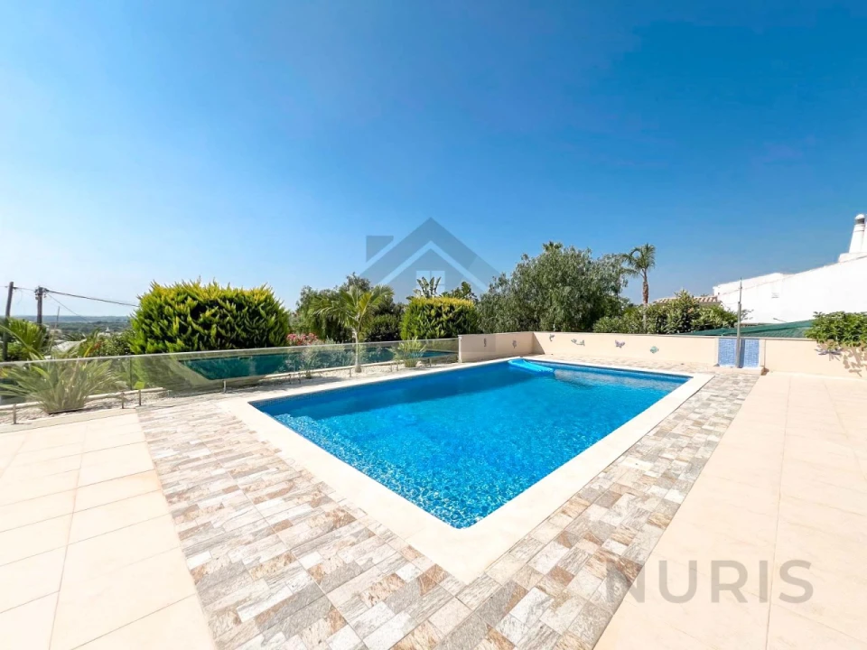 Moradia T4 para Venda em Mexilhoeira Grande Foto 90