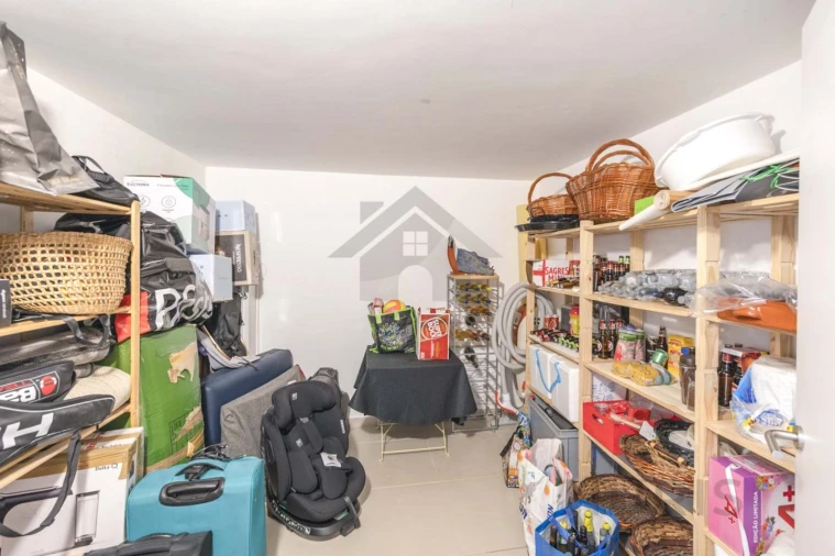 Moradia T4 para Venda em Mexilhoeira Grande Foto 51