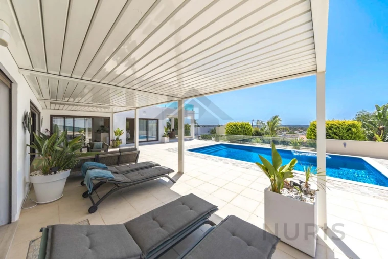 Moradia T4 para Venda em Mexilhoeira Grande Foto 58