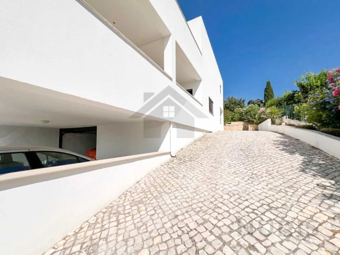 Moradia T4 para Venda em Mexilhoeira Grande Foto 91