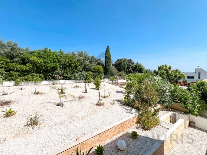 Moradia T4 para Venda em Mexilhoeira Grande Foto 124