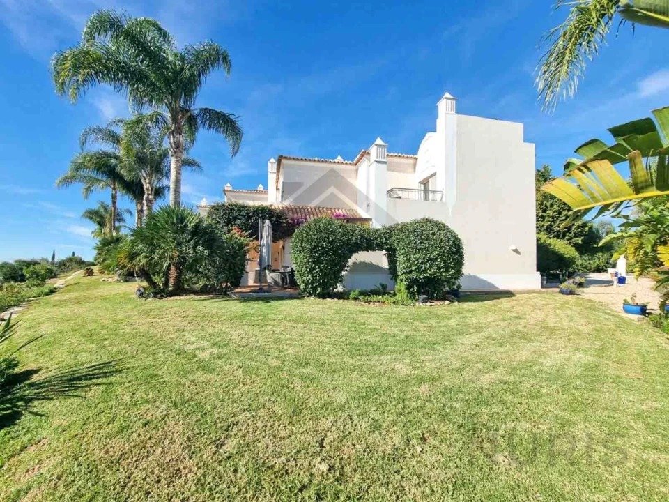 Moradia T2 para Venda em Estômbar e Parchal Foto 3