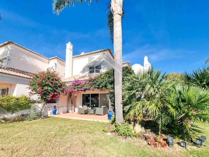 Moradia T2 para Venda em Estômbar e Parchal Foto 32