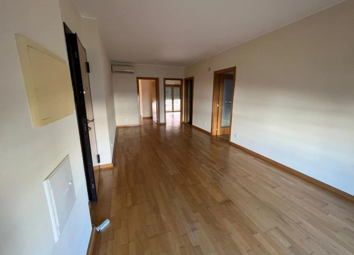 Apartamento T2 para Venda em Loule (São Clemente) Foto 3