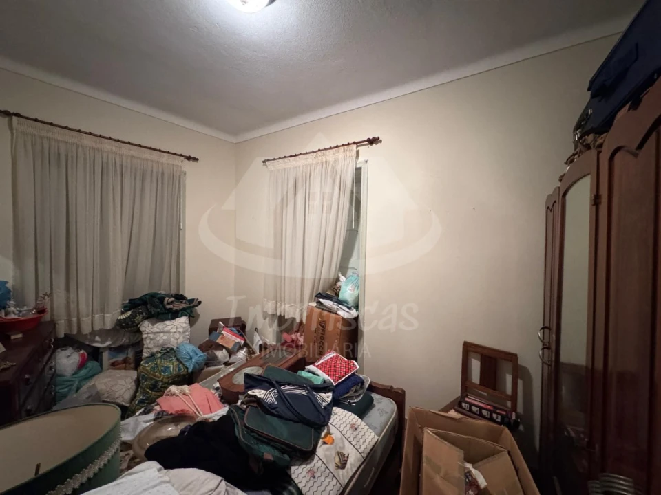 Moradia T6 para Venda em Fanhões Foto 23