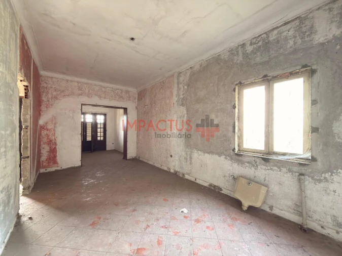 Moradia T4 para Venda em Castêlo da Maia Foto 15