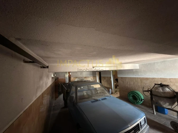 Moradia T4 para Venda em Castêlo da Maia Foto 29