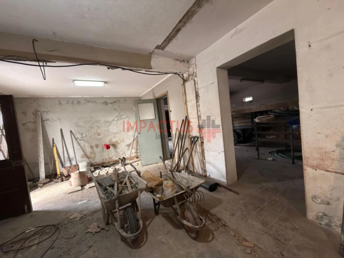 Moradia T4 para Venda em Castêlo da Maia Foto 27