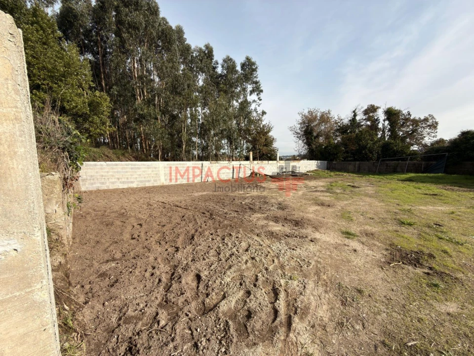 Moradia T4 para Venda em Castêlo da Maia Foto 8