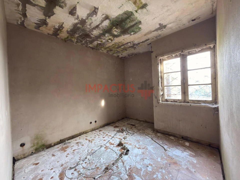 Moradia T4 para Venda em Castêlo da Maia Foto 18