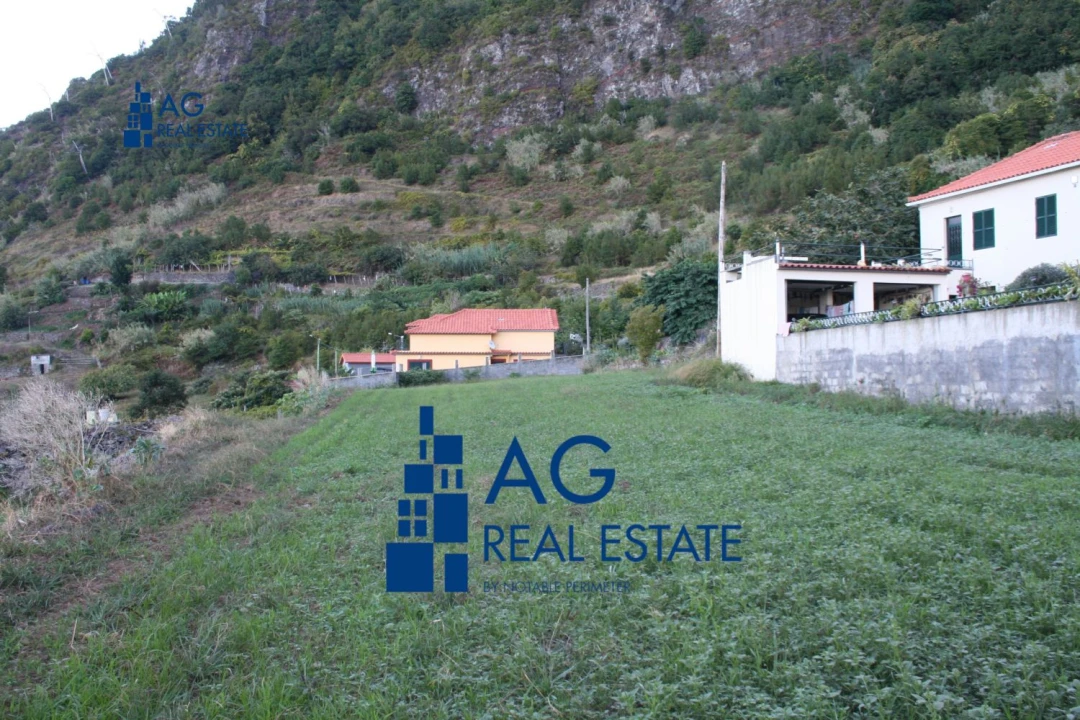 Terreno para Venda em Ponta Delgada Foto 2