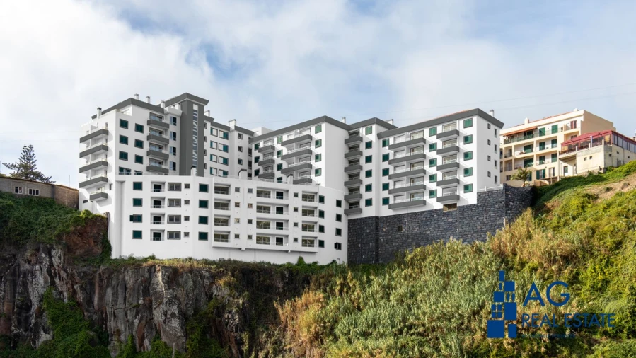 Apartamento T2 para Venda em Caniço Foto 7