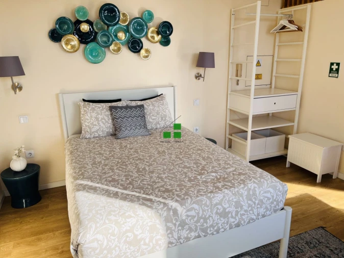 Apartamento T0 para Venda em Cedofeita, Santo Ildefonso, Sé, Miragaia, São Nicolau e Vitória Foto 3