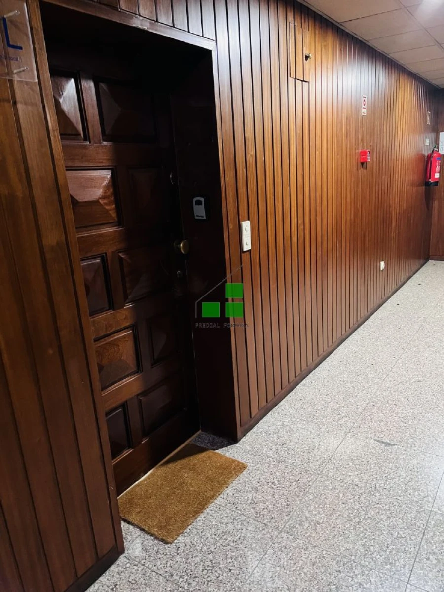 Apartamento T0 para Venda em Cedofeita, Santo Ildefonso, Sé, Miragaia, São Nicolau e Vitória Foto 8