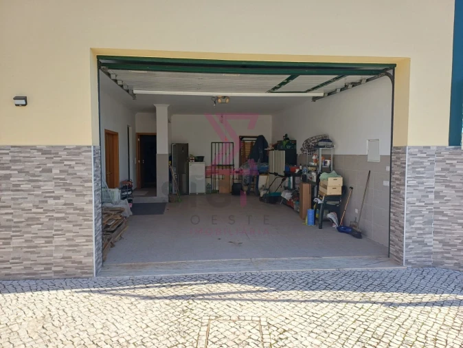 Moradia T3 para Venda em Roliça Foto 4