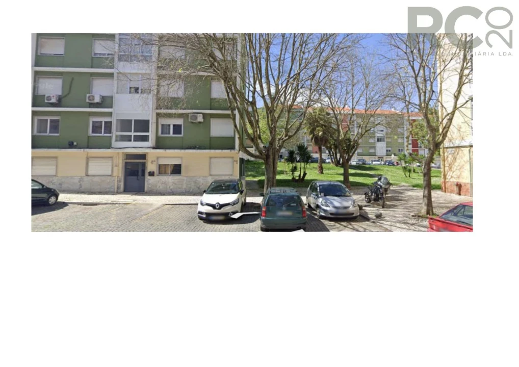 Apartamento T2 para Venda em Benfica Foto 1