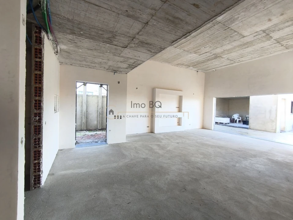 Moradia T5 para Venda em Azeitão (São Lourenço e São Simão) Foto 19