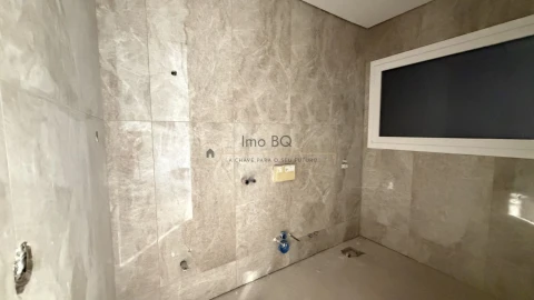 Moradia T5 para Venda em Azeitão (São Lourenço e São Simão)