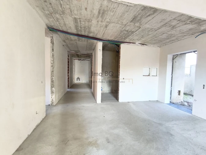 Moradia T5 para Venda em Azeitão (São Lourenço e São Simão) Foto 21