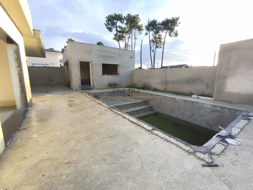 Moradia T5 para Venda em Azeitão (São Lourenço e São Simão) Foto 29