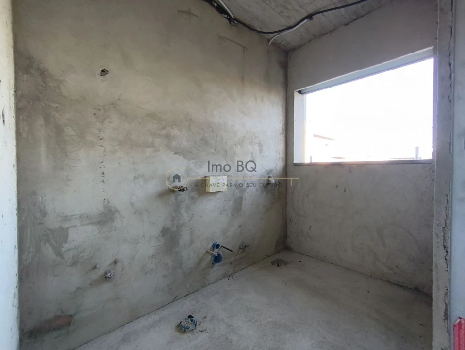 Moradia T5 para Venda em Azeitão (São Lourenço e São Simão) Foto 8