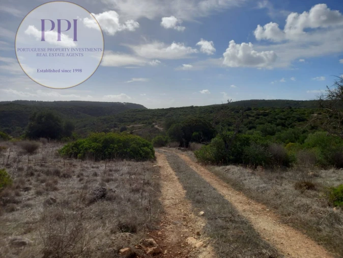 Terreno para Venda em Budens Foto 12